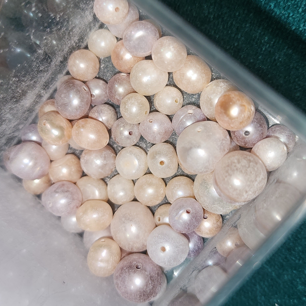 Pearl Multicolor Beads